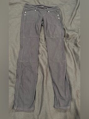 Athleta Women’s Black Stretch Leggings